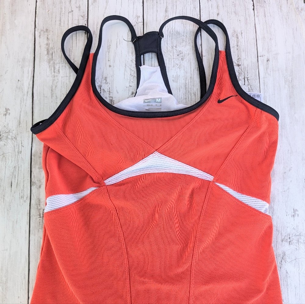 Beautiful Coral Nike Top, Medium, M